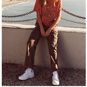 BDG cargo pants: brown, size 26.